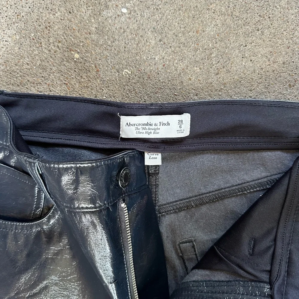 NWT Abercrombie & Fitch Leather Curve Love The ‘90s Straight Ultra HR Navy 28|6 - Picture 4 of 5